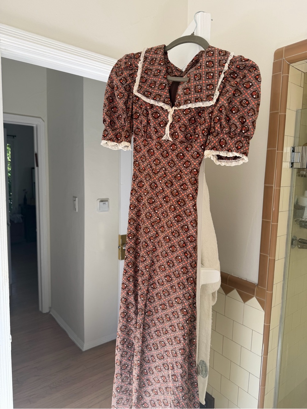 Authentic Vintage Patterned Puff-Sleeve Dress with Lace Trim